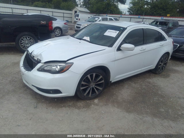 1C3CCBBG4EN150296 Chrysler 200 Touring