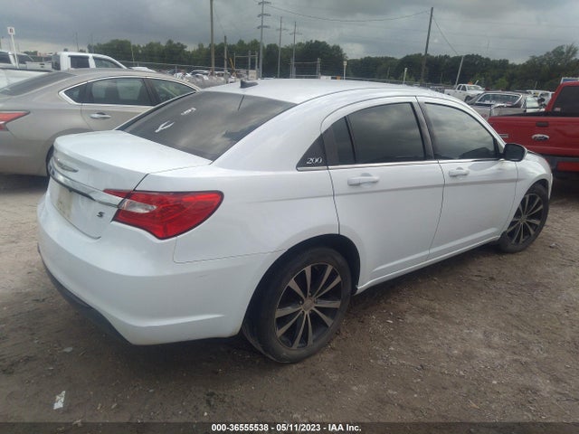 1C3CCBBG4EN150296 Chrysler 200 Touring
