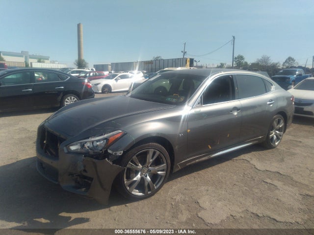 2017 Infiniti Q70, VIN: JN1BY1PR2HM210683