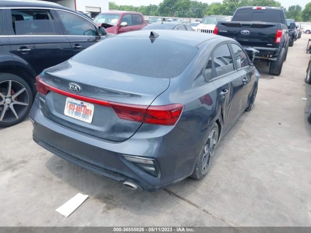 3KPF24AD1ME358623 KIA Forte Lxs