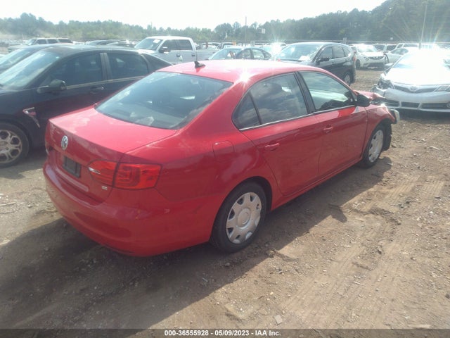 3VWD17AJXEM239037 Volkswagen Jetta Sedan Se