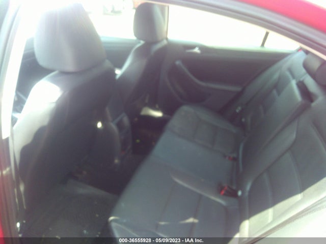 3VWD17AJXEM239037 Volkswagen Jetta Sedan Se