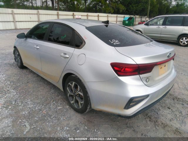3KPF24AD8KE041211 KIA Forte Lxs