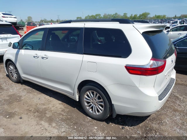 2015 TOYOTA SIENNA XLE/XLE AAS/LTD VIN: 5TDYK3DC5FS647471