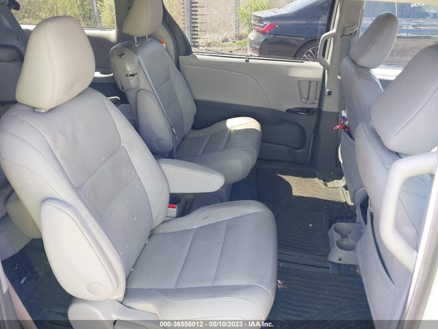 2015 TOYOTA SIENNA XLE/XLE AAS/LTD VIN: 5TDYK3DC5FS647471