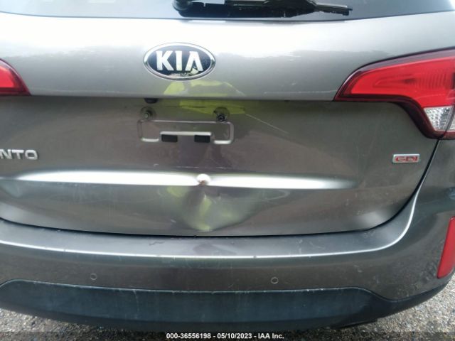 5XYKT3A63EG446889 KIA SORENTO LX