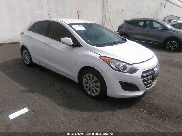 Hyundai ELANTRA GT 2016 KMHD35LHXGU253025 main image