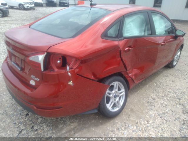3FADP4BJ3KM151401 Ford FIESTA SE