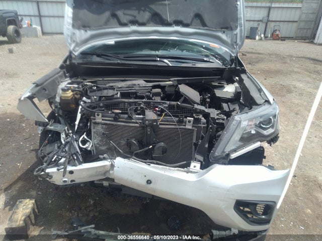 2019 NISSAN PATHFINDER SL VIN: 5N1DR2MM8KC584905