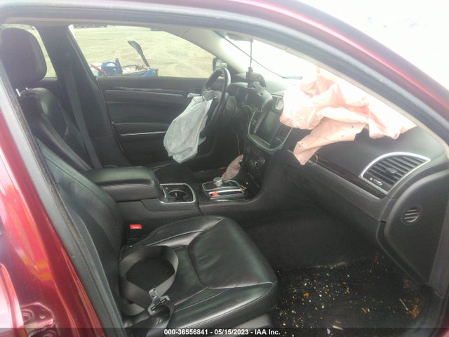 2C3CCAAG6GH268373 Chrysler 300 Limited