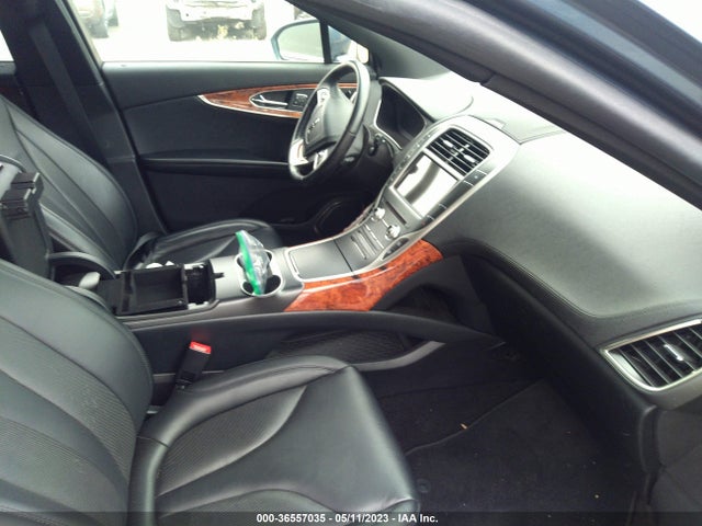 2LMPJ6K9XKBL53731 Lincoln Nautilus Select