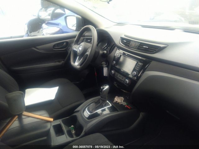 JN1BJ1CP7KW228973 Nissan Rogue Sport S