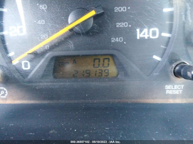 2002 HONDA ACCORD SDN EX W/LEATHER VIN: 1HGCG16592A057717
