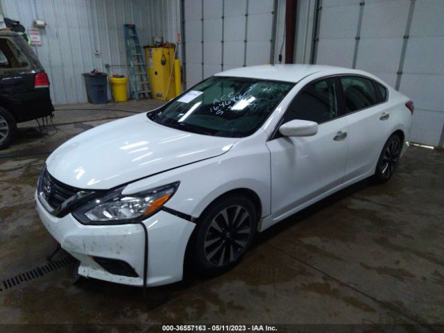 1N4AL3AP0JC212945 Nissan Altima 2.5 Sv