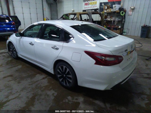 1N4AL3AP0JC212945 Nissan Altima 2.5 Sv