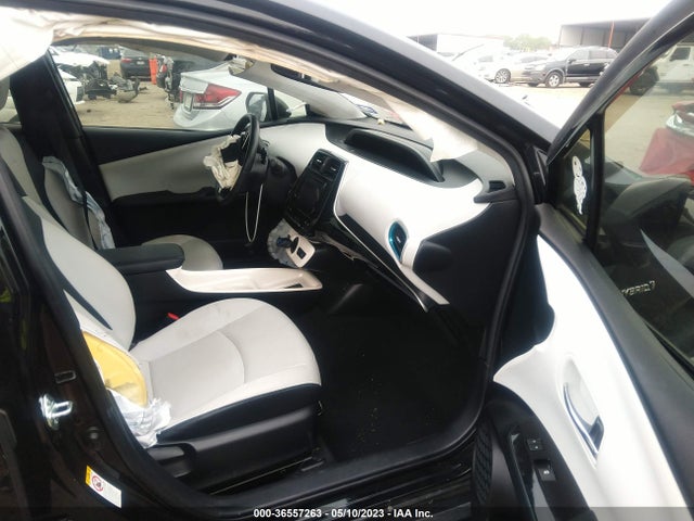 Toyota Prius Four 2016 JTDKARFU7G3002471 Image 6
