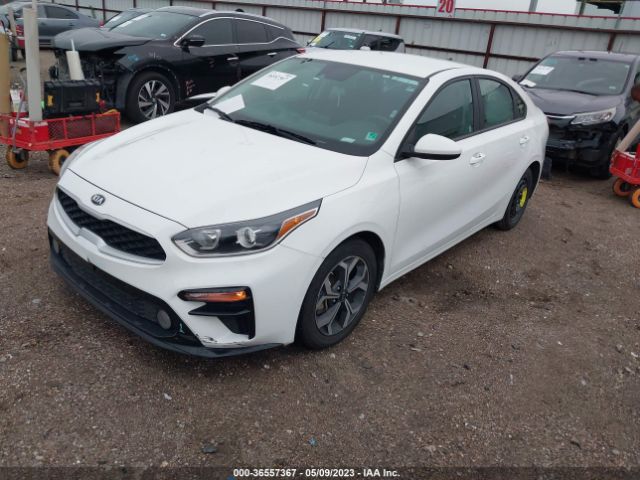 3KPF24ADXME313406 KIA Forte Lxs