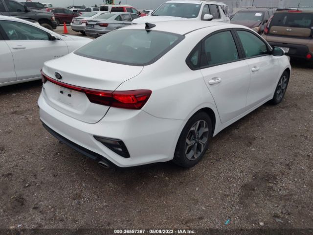 3KPF24ADXME313406 KIA Forte Lxs