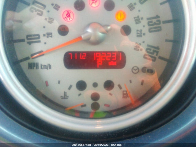 2005 MINI COOPER CONVERTIBLE VIN: WMWRF33435TG10163