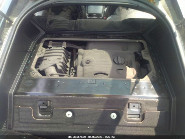 WBY2Z2C32HV676883 BMW I8