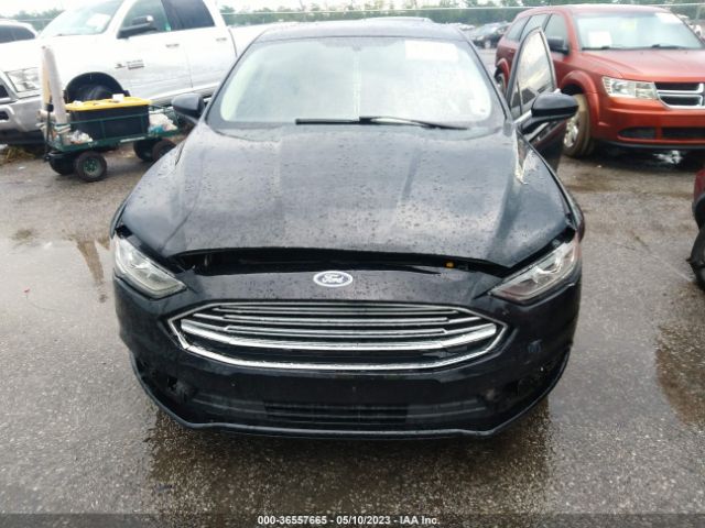 3FA6P0HD4JR148706 Ford FUSION SE
