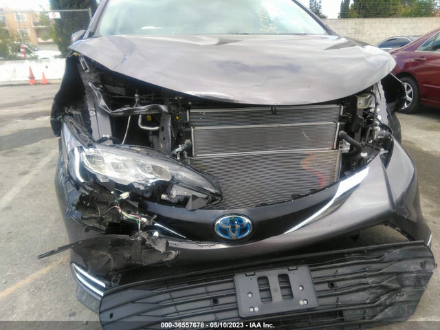 Toyota SIENNA XLE 2023 5TDYRKEC2PS142929 Image 6