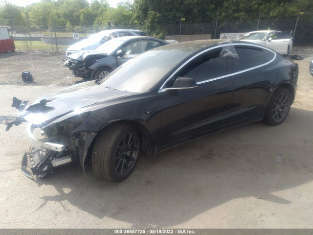 2018 TESLA MODEL 3 5YJ3E1EA8JF136370 Photo 1