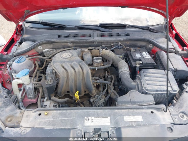 3VW2K7AJXEM331446 Volkswagen Jetta Sedan S