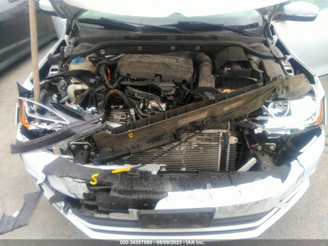 3VWL17AJ4HM279503 Volkswagen Jetta 1.8t Sel