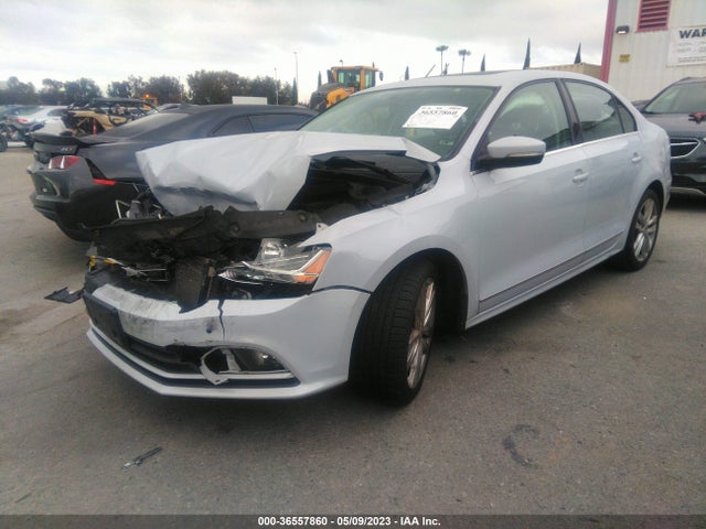3VWL17AJ4HM279503 Volkswagen Jetta 1.8t Sel
