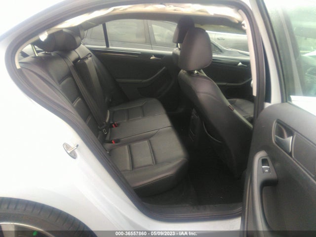 3VWL17AJ4HM279503 Volkswagen Jetta 1.8t Sel