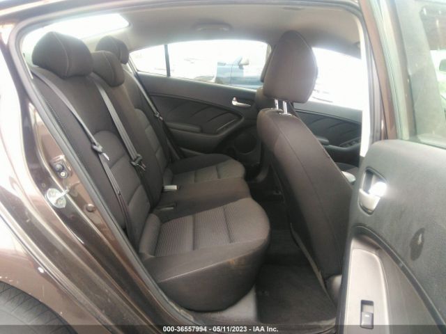 3KPFK4A73HE137086 KIA FORTE LX
