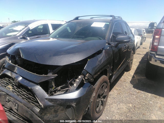 Toyota RAV4 LE 2020 2T3G1RFV8LC131035 Image 2