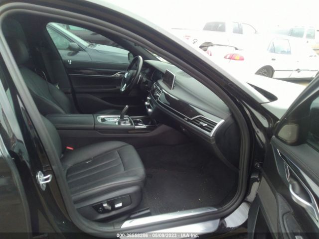 WBA7E2C57KB217651 BMW 7 Series 740i