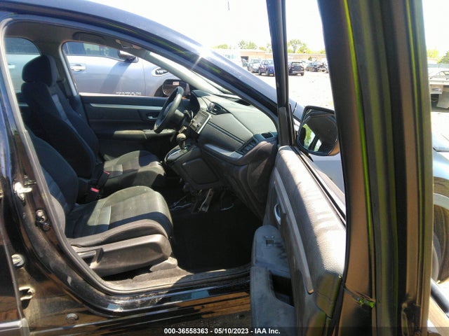 Honda CR-V LX 2019 2HKRW6H31KH232555 Image 5