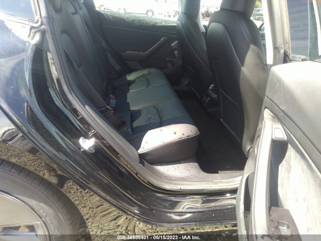 Tesla Model 3 Long Range 2022 5YJ3E1EB2NF334621 Image 8