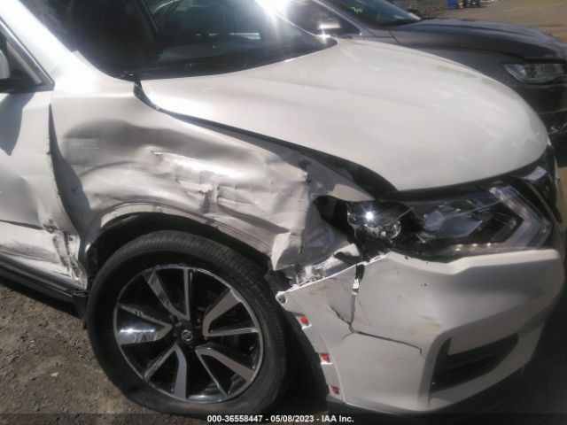 5N1AT2MV2KC797474 Nissan Rogue Sl