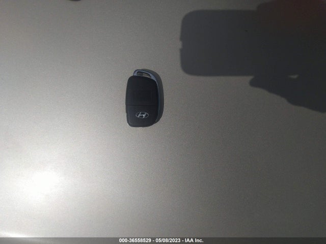 Hyundai TUCSON SE 2019 KM8J23A40KU973677 Image 3