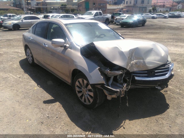 2015 1HGCR2F71FA153736 main image