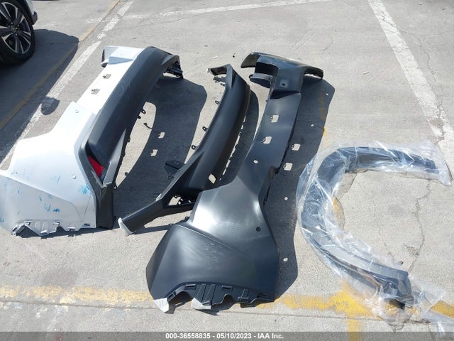 2022 Lexus UX, VIN: JTHX3JBH3N2049721