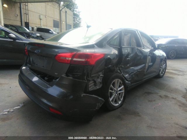 1FADP3F24GL302025 Ford FOCUS SE