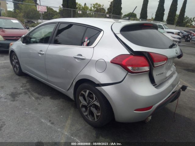 KNAFX5A87G5491295 KIA Forte 5-door Ex