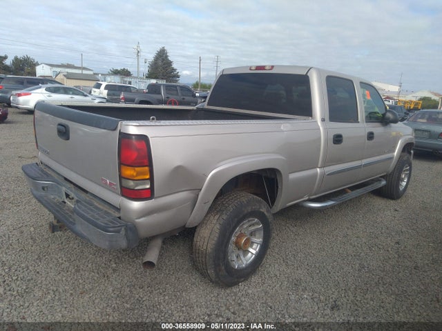 2004 GMC SIERRA 2500HD SLE VIN: 1GTHC232X4F266521