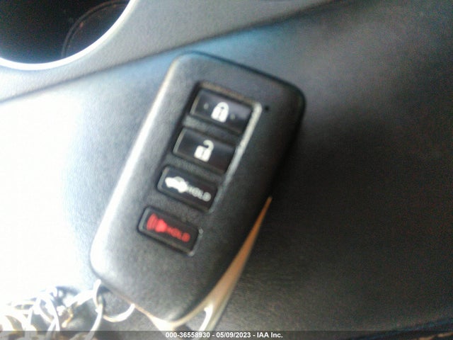 JTHBA1D28H5041318 Lexus Is Is Turbo