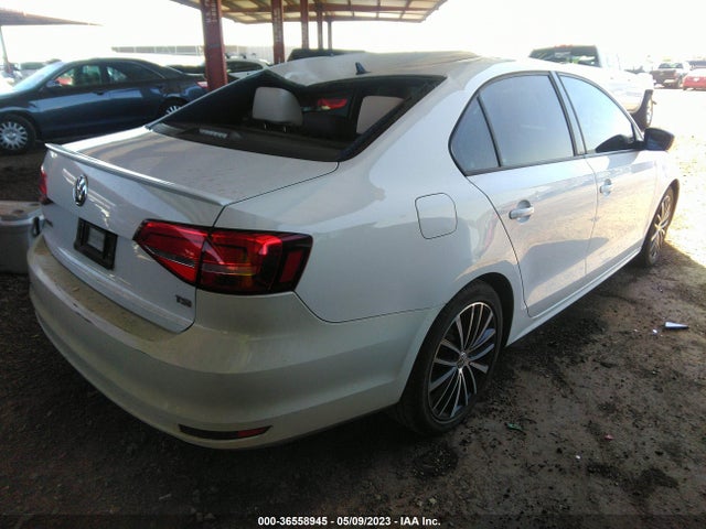 3VWD17AJ1FM427642 Volkswagen Jetta Sedan 1.8t Sport