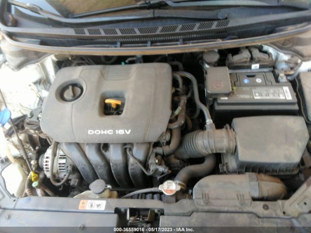 3KPFK4A78HE011757 KIA FORTE LX