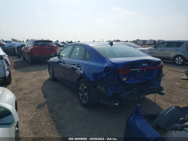 2019 KIA FORTE LXS VIN: 3KPF24AD8KE086245
