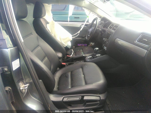 3VWD07AJ6FM303417 Volkswagen Jetta Sedan 1.8t Se