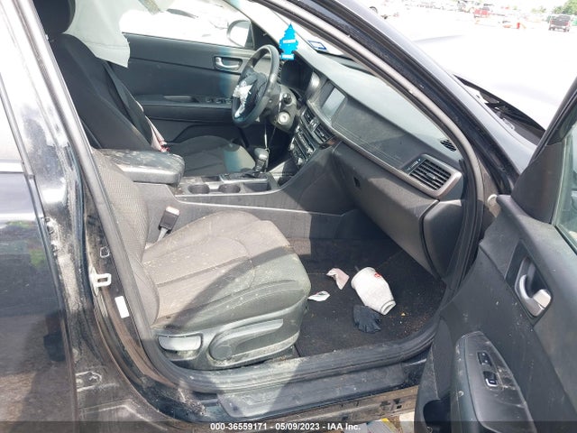 KIA Optima Lx 2018 5XXGT4L32JG222705 Image 6