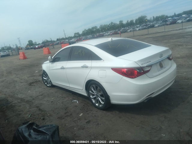 2012 HYUNDAI SONATA 2.4L SE VIN: 5NPEC4AC7CH329833